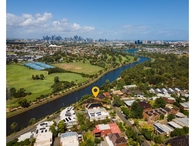7 Belvedere Close, Maribyrnong VIC 3032