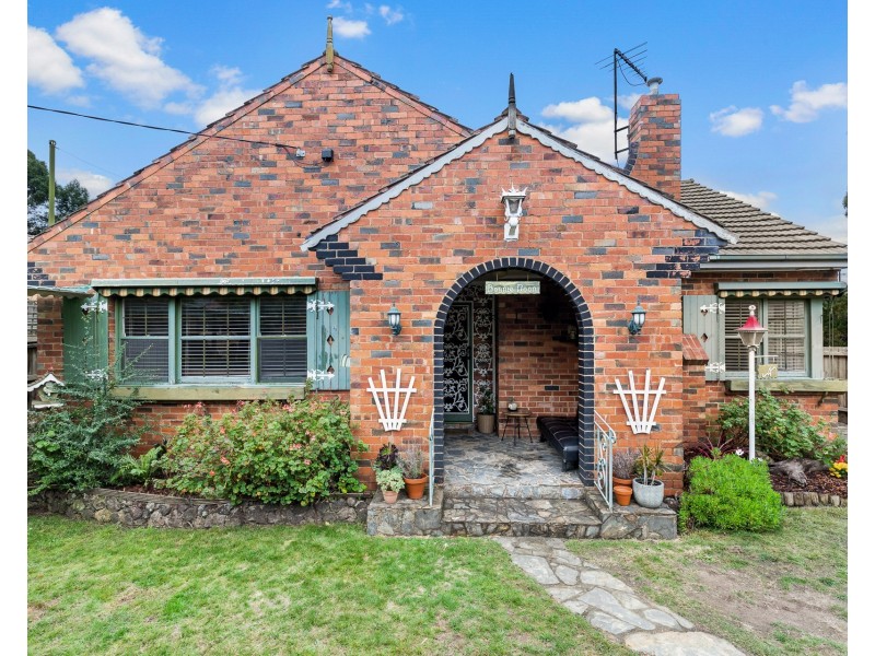 4 Leila Street, Essendon VIC 3040