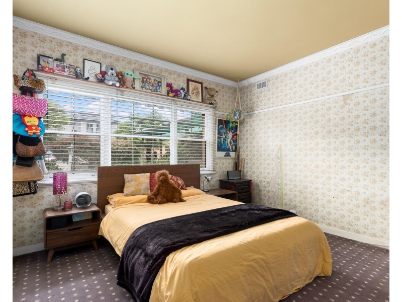 4 Leila Street, Essendon VIC 3040