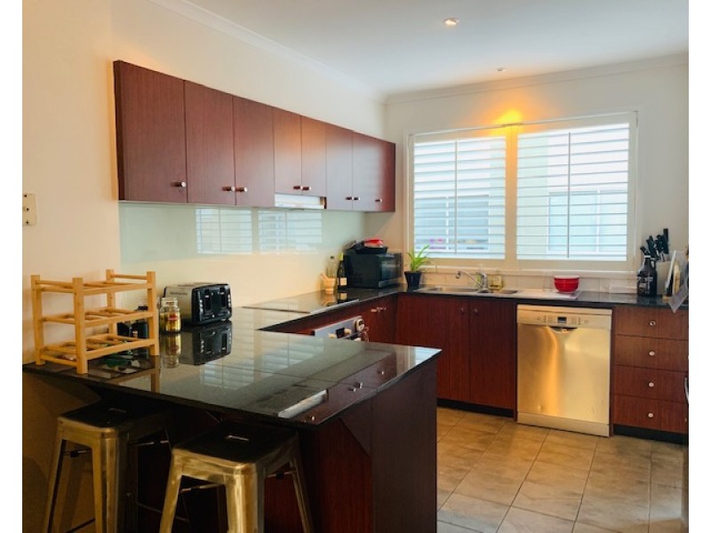 16 Kynoch Lane, Maribyrnong VIC 3032