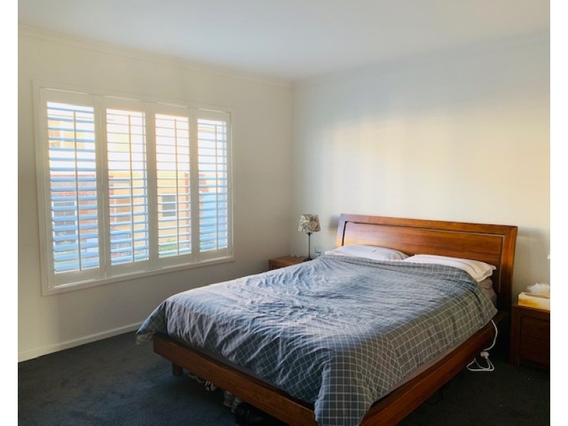 16 Kynoch Lane, Maribyrnong VIC 3032