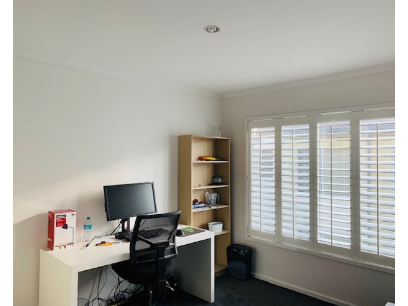 16 Kynoch Lane, Maribyrnong VIC 3032