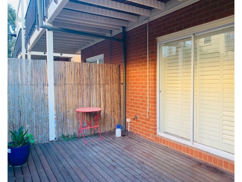 16 Kynoch Lane, Maribyrnong VIC 3032