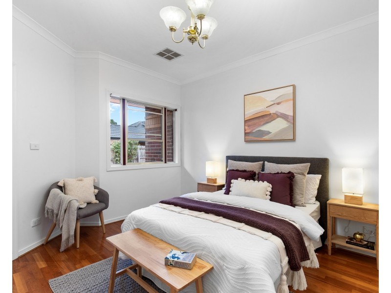 3/8 Bloomfield Avenue, Maribyrnong VIC 3032