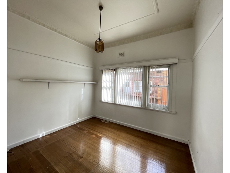 89 The Crescent, Ascot Vale VIC 3032