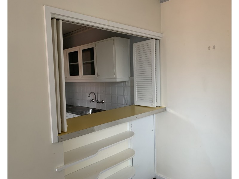 8/39 Myrnong Crescent, Ascot Vale VIC 3032