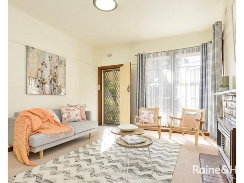 51 Dunlop Avenue, Ascot Vale VIC 3032