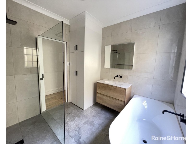 41 Chelmsford Street, Kensington VIC 3031