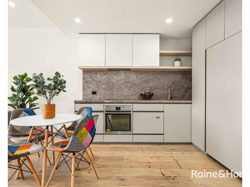 113/1050 MT ALEXANDER ROAD, Essendon VIC 3040