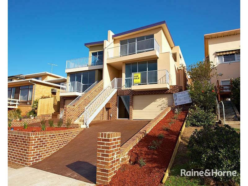 13A Hillside Crescent, Maribyrnong VIC 3032