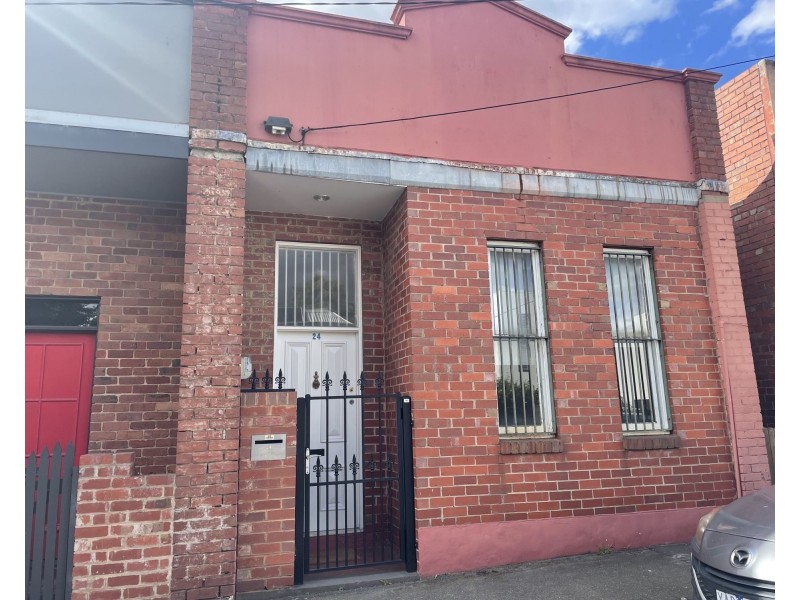 24 Station Avenue, Ascot Vale VIC 3032