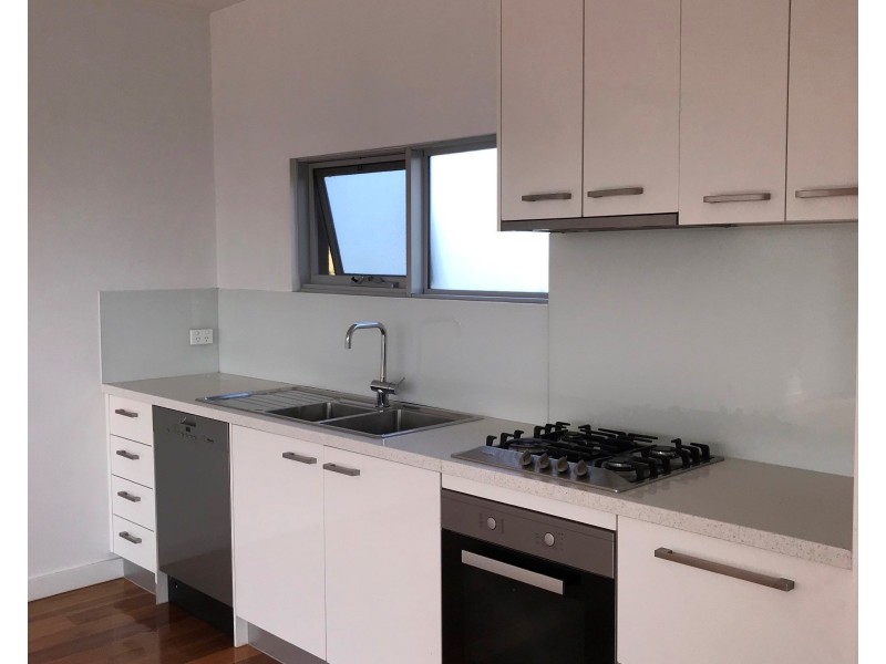 1/1a Regent Street, Ascot Vale VIC 3032