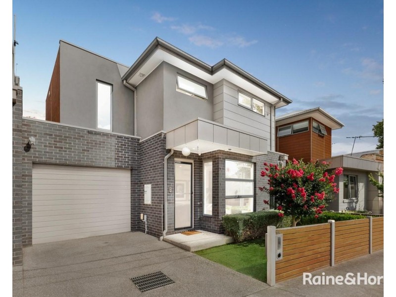 16a McNae Street, Moonee Ponds VIC 3039