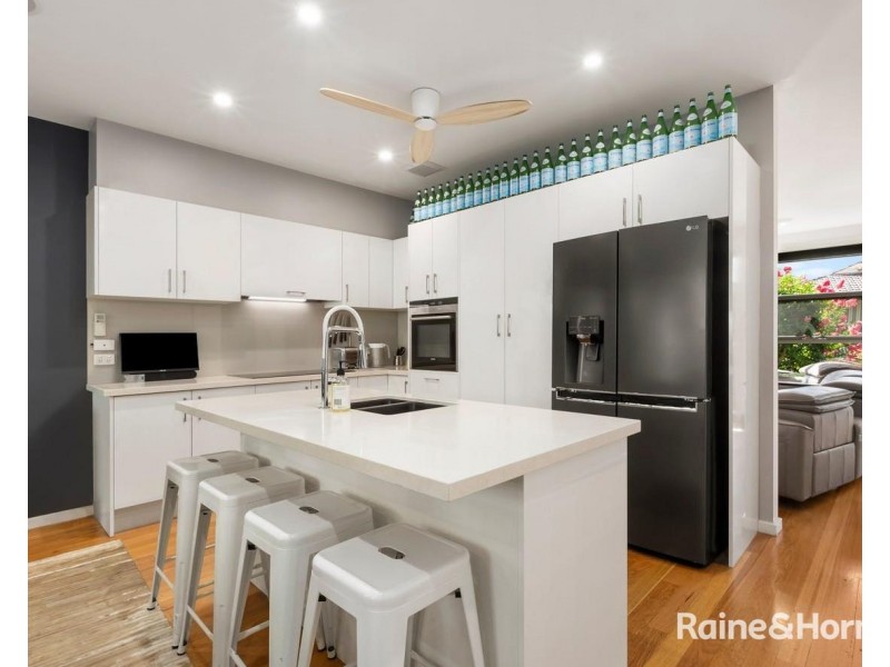 16a McNae Street, Moonee Ponds VIC 3039