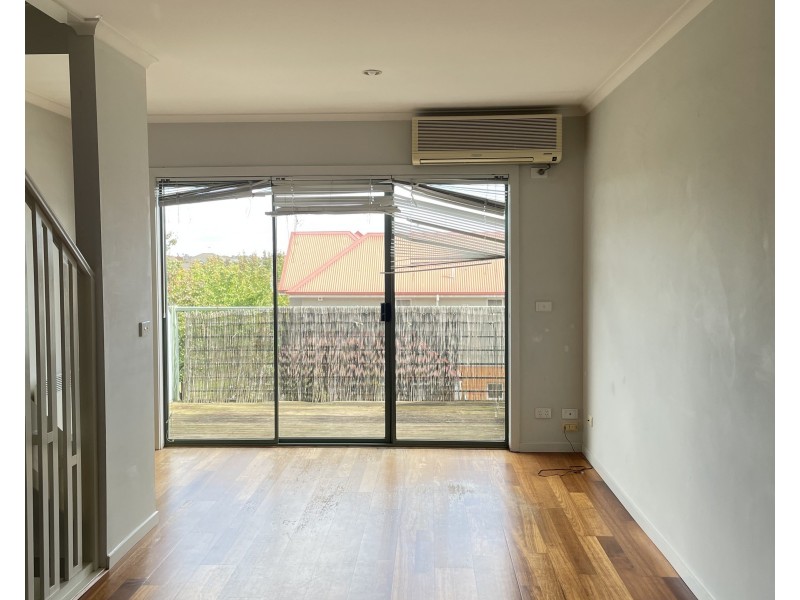 54 Blair Street, Maribyrnong VIC 3032