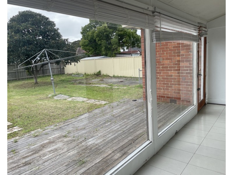 14 Macedon St, Maribyrnong VIC 3032