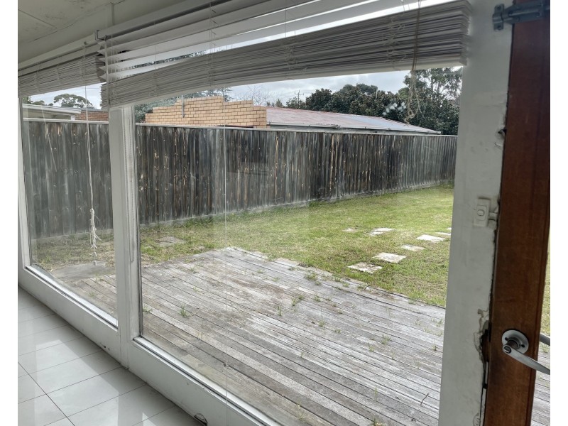 14 Macedon St, Maribyrnong VIC 3032
