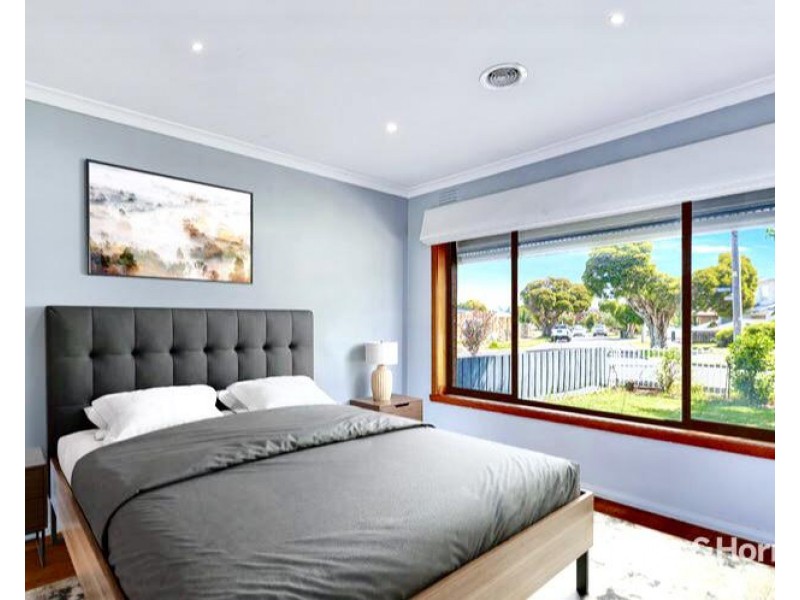 32 Quinn Grove, Keilor East VIC 3033