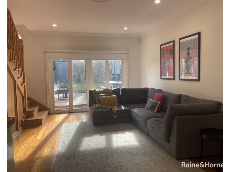 14 Roseberry Street, Ascot Vale VIC 3032