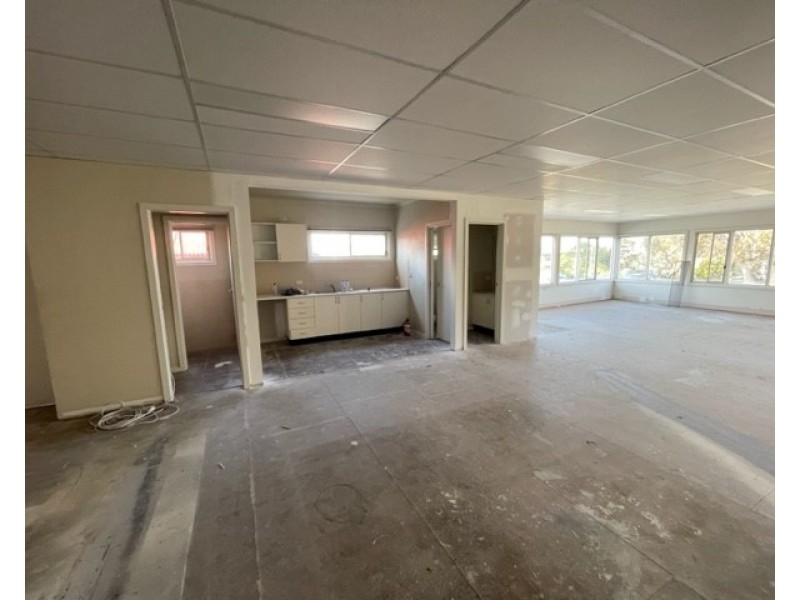 109 Pascoe Vale Road, Moonee Ponds VIC 3039