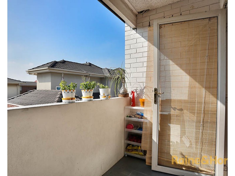 11/97-99 Raleigh Road, Maribyrnong VIC 3032