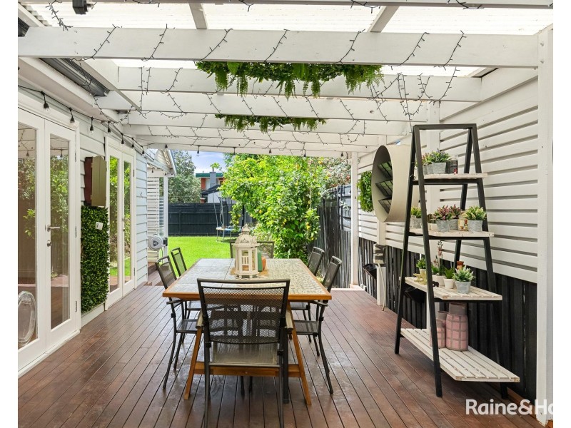 30 Raleigh Road, Maribyrnong VIC 3032