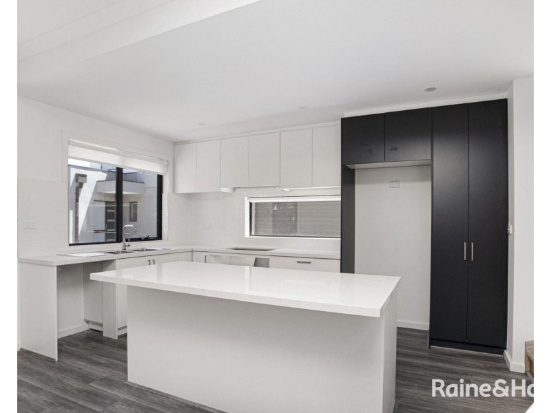 75a Cheddar St, Reservoir VIC 3073