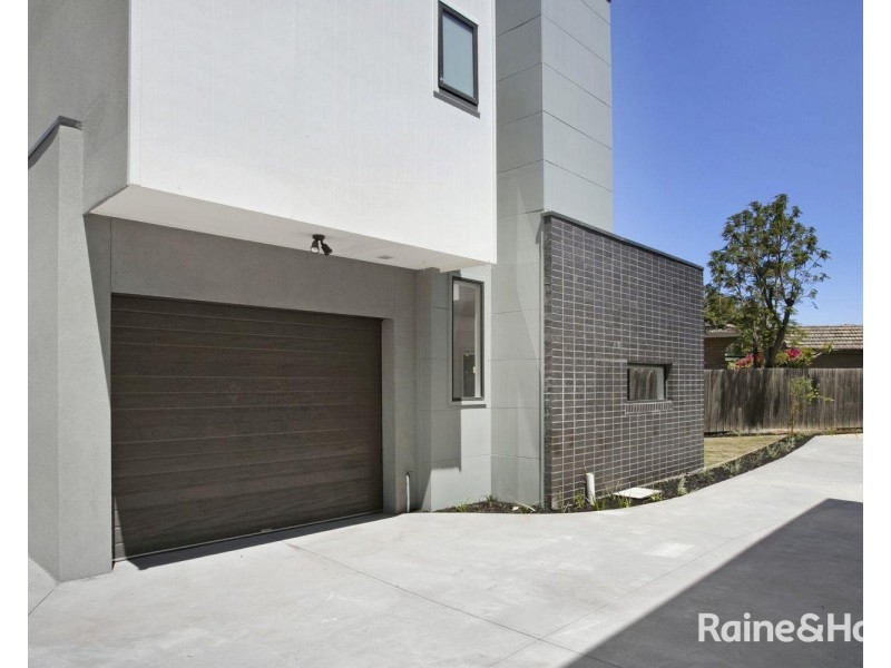 75a Cheddar St, Reservoir VIC 3073
