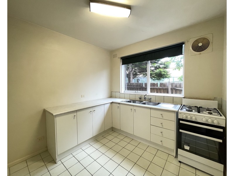 4/12 Fletcher Street, Essendon VIC 3040