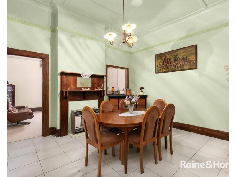 87 Holmes Road, Moonee Ponds VIC 3039