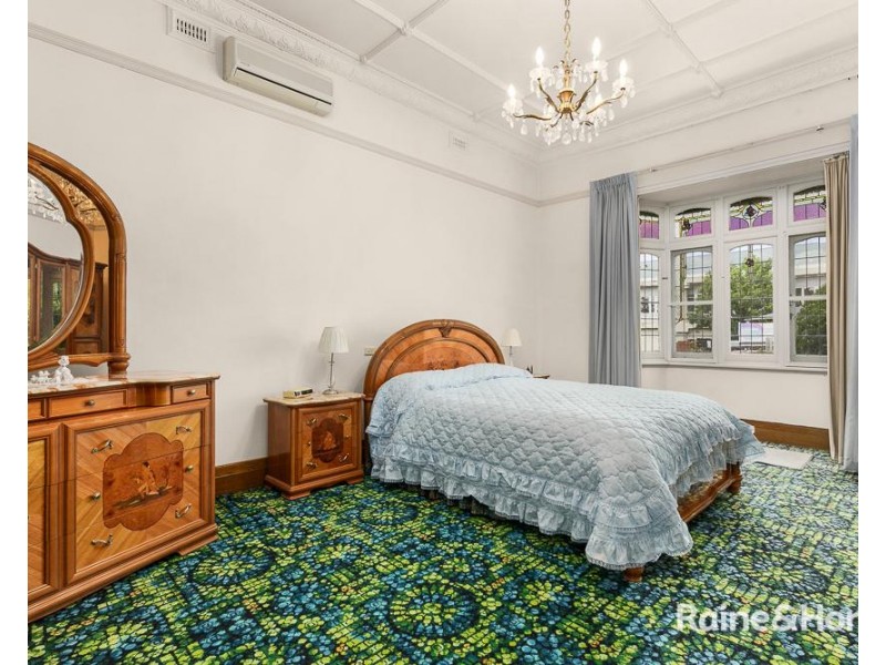 87 Holmes Road, Moonee Ponds VIC 3039