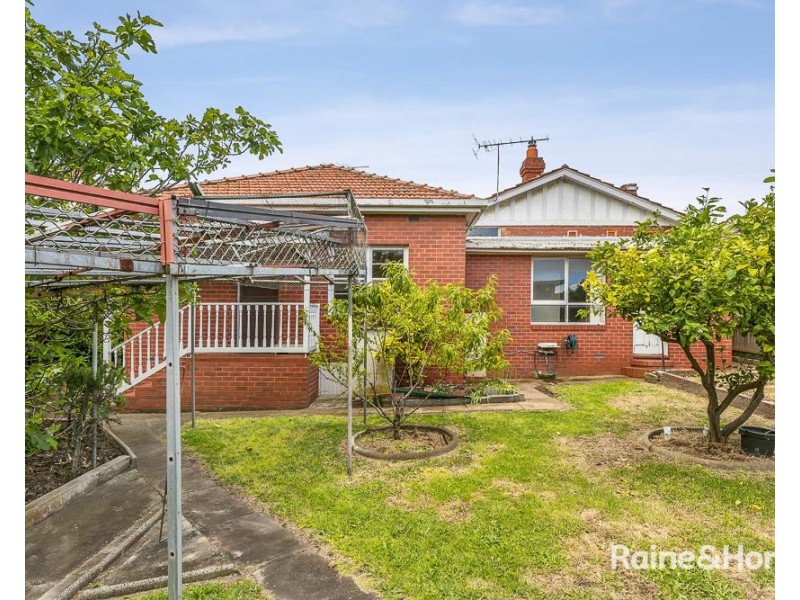 87 Holmes Road, Moonee Ponds VIC 3039