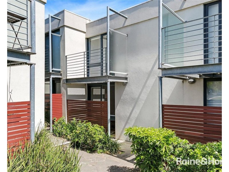 6/1 Grandview Ave, Maribyrnong VIC 3032