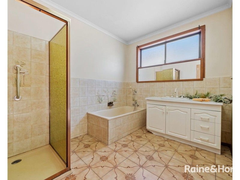 11 Selbourne Street, Ascot Vale VIC 3032