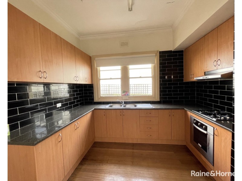 89 The Crescent, Ascot Vale VIC 3032