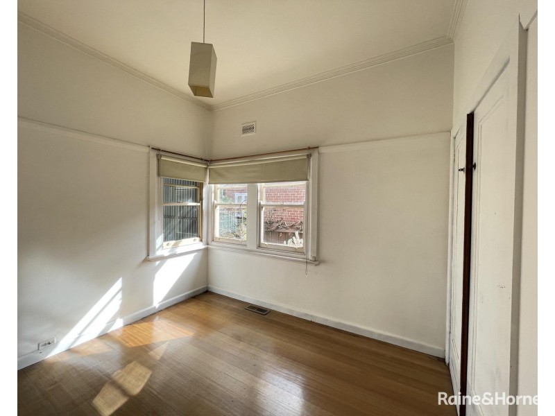 89 The Crescent, Ascot Vale VIC 3032