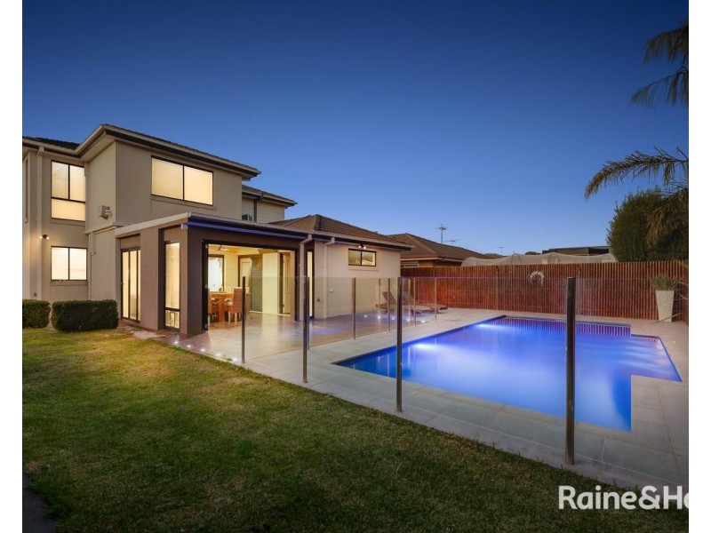 12 Harvest Way, Werribee VIC 3030