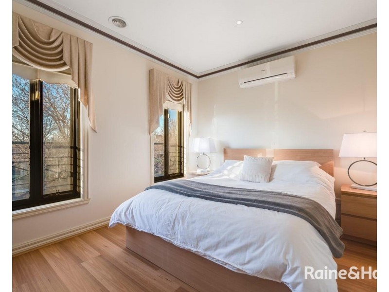 12 Harvest Way, Werribee VIC 3030