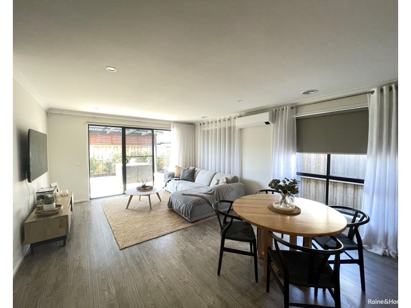 20 Adlington Avenue, Greenvale VIC 3059