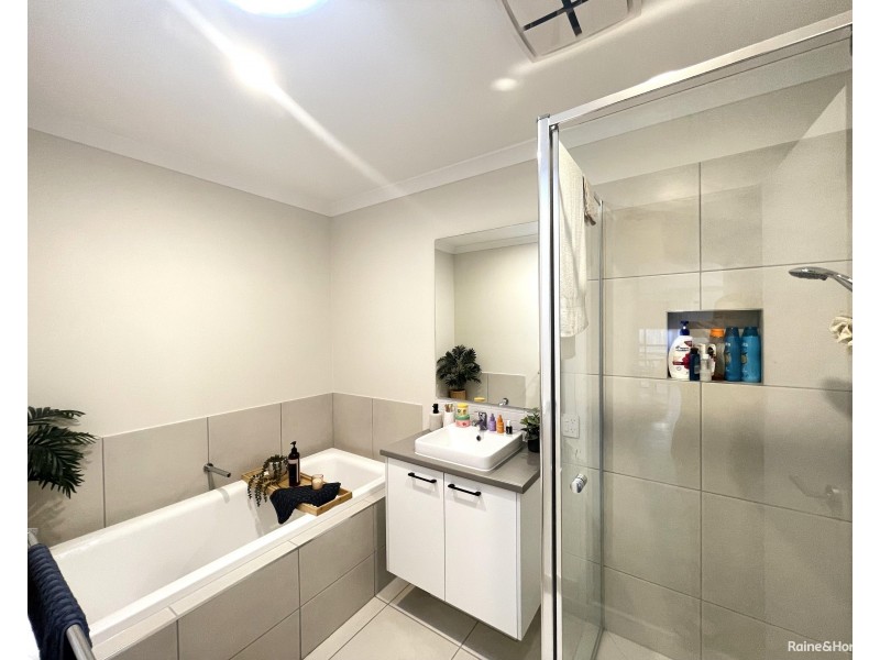 20 Adlington Avenue, Greenvale VIC 3059