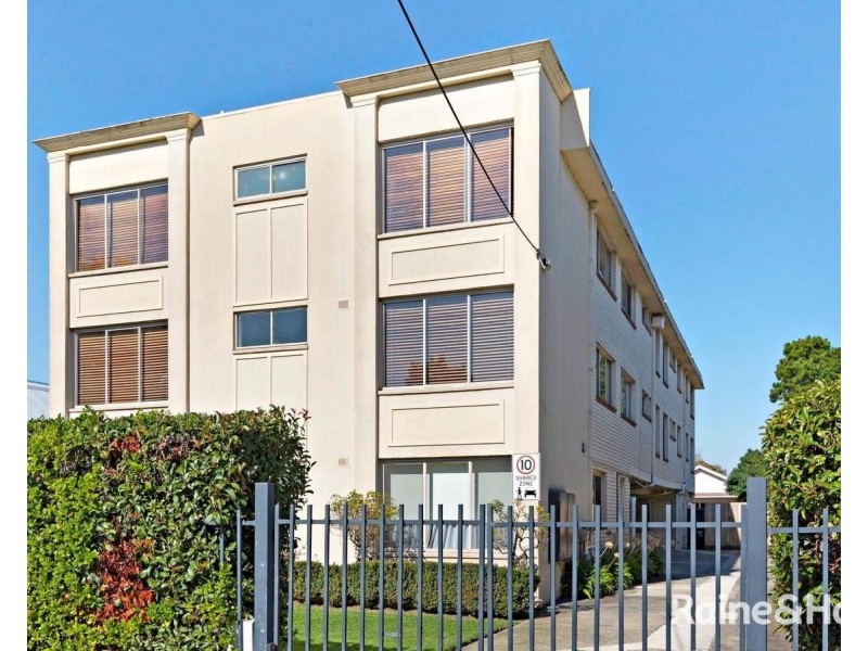 1/115 The Parade, Ascot Vale VIC 3032