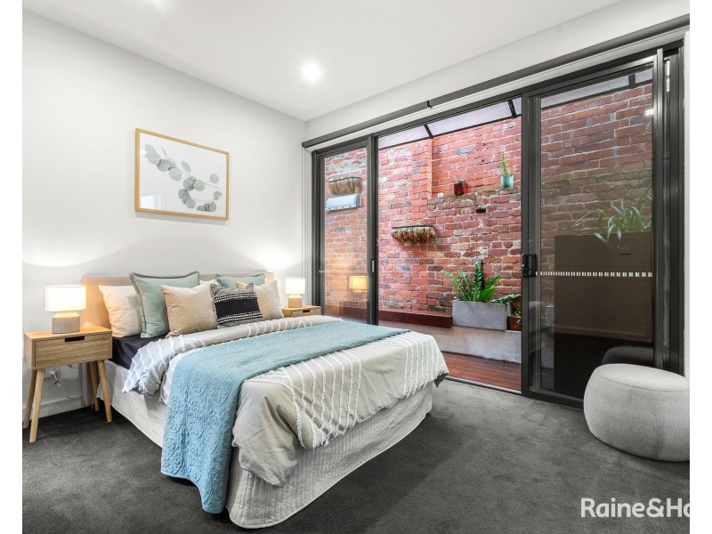 3/16a Leonard Cresent, Ascot Vale VIC 3032
