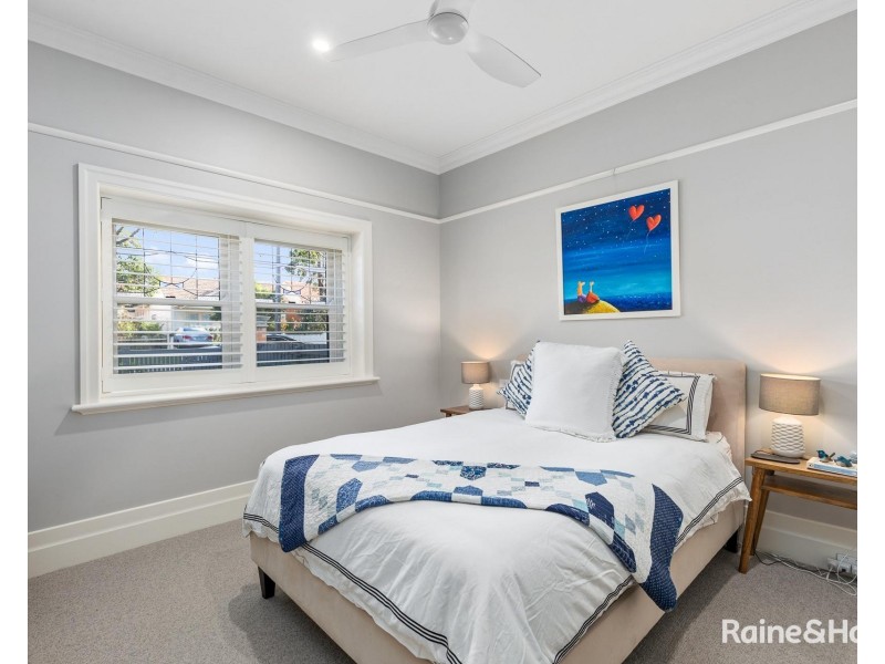 12 Sunbeam Street, Pascoe Vale VIC 3044