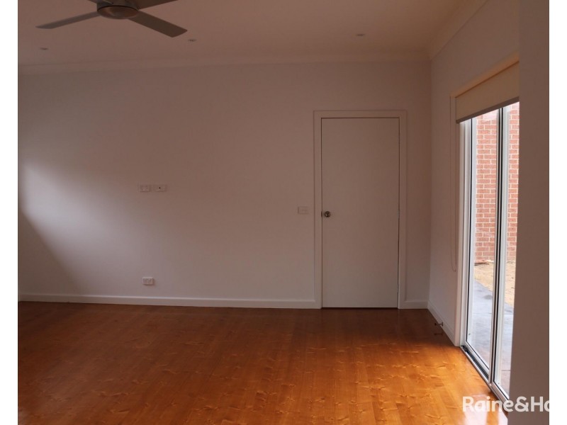 1/32 Shelley Street, Heidelberg Heights VIC 3081