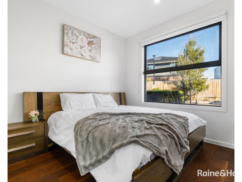 31 Shadowbox Court, Sunshine North VIC 3020