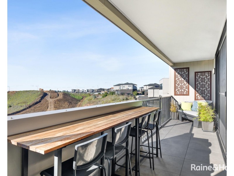 31 Shadowbox Court, Sunshine North VIC 3020