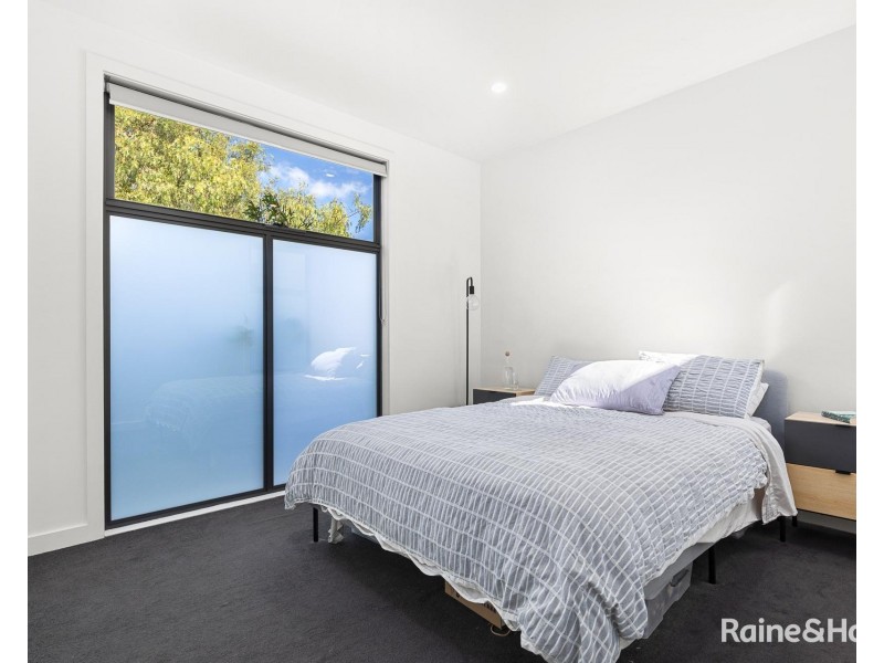 6/16A Leonard Crescent, Ascot Vale VIC 3032