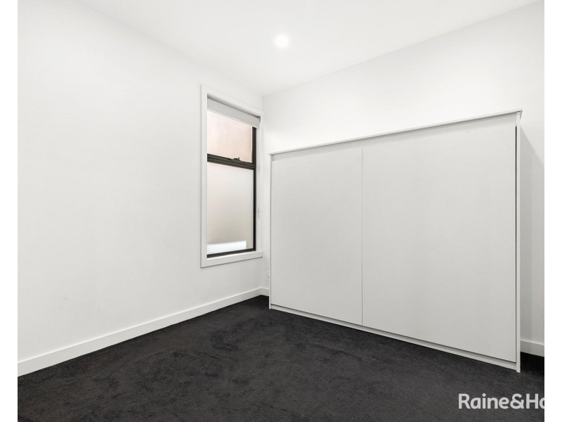 6/16A Leonard Crescent, Ascot Vale VIC 3032