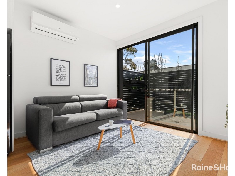 6/16A Leonard Crescent, Ascot Vale VIC 3032