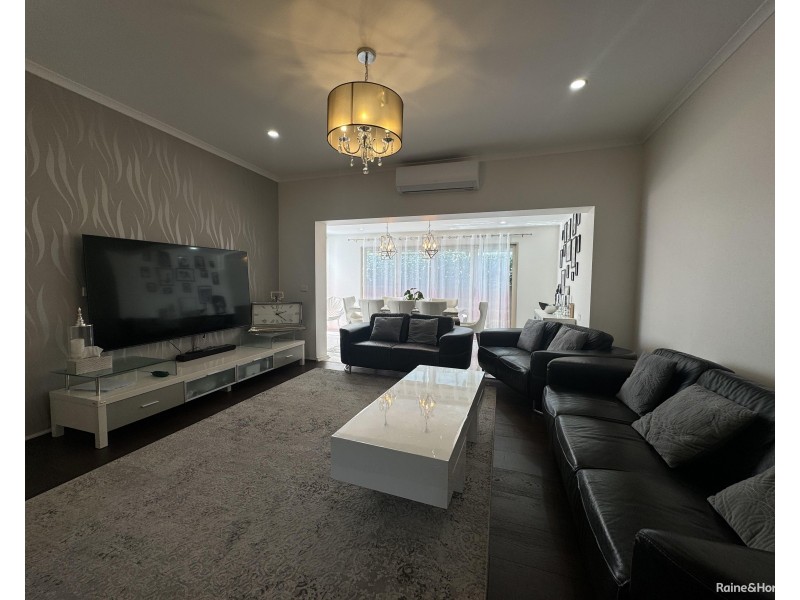 5 Langs Road, Ascot Vale VIC 3032